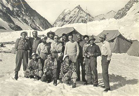 Foto d'archivio della Spedizione Italiana al K2 del 1954
