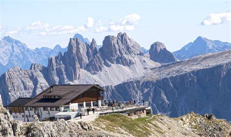 Vista panoramica mozzafiato dalle terrazze del Lagazuoi