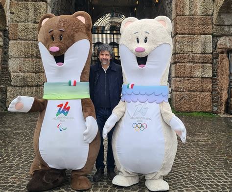 Esempio di francobollo con la mascotte Vučko delle Olimpiadi Invernali di Sarajevo