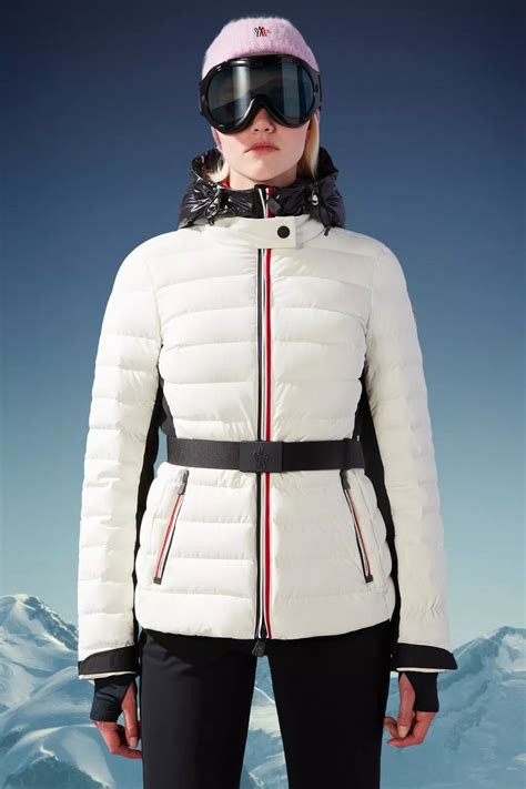 Piumino da sci firmato, esempio di moda ski donna