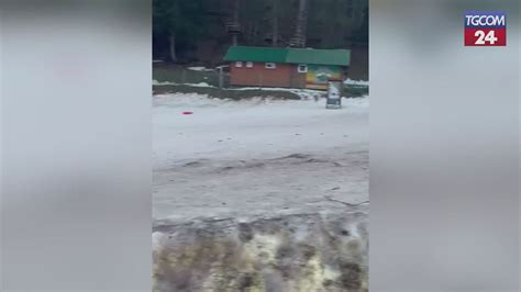 Rifiuti lasciati sulle piste da sci