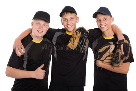foto di giovani giocatori di baseball