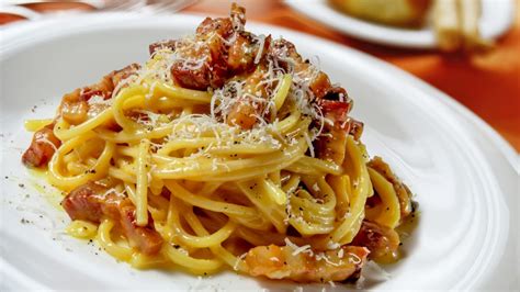Esempio di un piatto di pasta presentato al ristorante Chizzo