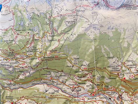 Mappa topografica con indicazione del percorso dal S. Giacomo al Lago Bianco